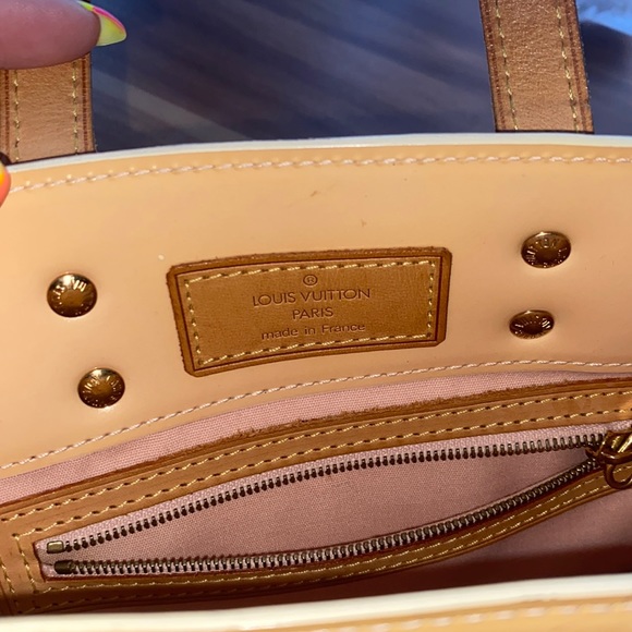 Louis Vuitton Vernis Reade PM